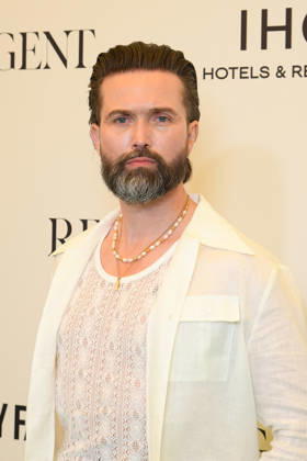 Emmett J Scanlan at the photocall of the Vanity Fair event on the beach of the Carlton Hotel during the 79th International Film Festival in Cannes, France, May 12, 2026 Lionel Urman Bestimage Celebs attend the Vanity Fair Lunch during the 79th annual Cannes Film Festival at Carlton Beach Club on May 12, 2026 in Cannes, France Paris France  Copyright: xLIONELxURMANxx xBESTIMAGExLIONELxURMANxx xBESTIMAGEx