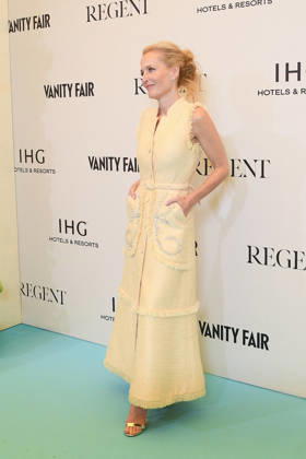Gillian Anderson at the photocall of the Vanity Fair event on the beach of the Carlton Hotel during the 79th International Film Festival in Cannes, France, May 12, 2026 Lionel Urman Bestimage Celebs attend the Vanity Fair Lunch during the 79th annual Cannes Film Festival at Carlton Beach Club on May 12, 2026 in Cannes, France Paris France  Copyright: xLIONELxURMANxx xBESTIMAGExLIONELxURMANxx xBESTIMAGEx