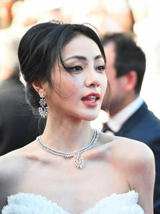 IPA84603295 - Cannes, 79th Cannes Film Festival 2026, red carpet di apertura Nella foto: Xie Keyin (Shaking Chloe)  Copyright: xManuelexMangiarottix xPoolxPhotoxEventsx07x 84603295