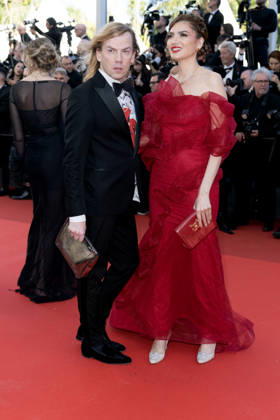 Christophe Guillarmé et Blanca Blanco Montée des marches du film La vénus électrique pour la cérémonie douverture du 79ème Festival International du Film de Cannes, le 12 mai 2026 Jacovides Moreau Bestimage Red carpet for The electric kiss during the 79th Cannes International Film Festival Opening ceremony on May 12, 2026 Cannes France Copyright: xOLIVIERxBORDEx xBESTIMAGExOLIVIERxBORDEx xBESTIMAGEx