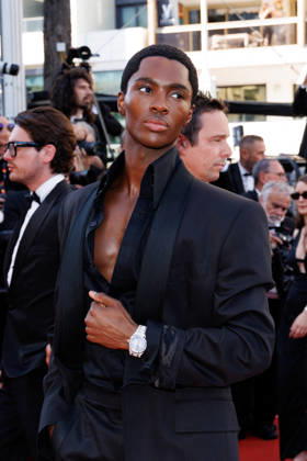 Alton Mason Montée des marches du film La vénus électrique pour la cérémonie douverture du 79ème Festival International du Film de Cannes, le 12 mai 2026 Jacovides Moreau Bestimage Red carpet for The electric kiss during the 79th Cannes International Film Festival Opening ceremony on May 12, 2026 Cannes France Copyright: xJACOVIDES-MOREAUx xBESTIMAGExJACOVIDES-MOREAUx xBESTIMAGEx