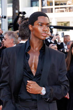 Alton Mason Montée des marches du film La vénus électrique pour la cérémonie douverture du 79ème Festival International du Film de Cannes, le 12 mai 2026 Jacovides Moreau Bestimage Red carpet for The electric kiss during the 79th Cannes International Film Festival Opening ceremony on May 12, 2026 Cannes France Copyright: xJACOVIDES-MOREAUx xBESTIMAGExJACOVIDES-MOREAUx xBESTIMAGEx