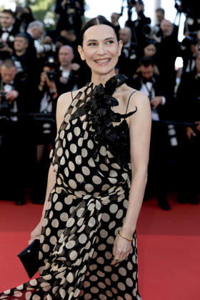 Géraldine Pailhas Montée des marches du film La vénus électrique pour la cérémonie douverture du 79ème Festival International du Film de Cannes, le 12 mai 2026 Olivier Borde Bestimage Red carpet for The electric kiss during the 79th Cannes International Film Festival Opening ceremony on May 12, 2026 Cannes France Copyright: xOLIVIERxBORDEx xBESTIMAGExOLIVIERxBORDEx xBESTIMAGEx