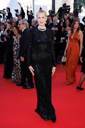 Kelly Rutherford Montée des marches du film La vénus électrique pour la cérémonie douverture du 79ème Festival International du Film de Cannes, le 12 mai 2026 Jacovides Moreau Bestimage Red carpet for The electric kiss during the 79th Cannes International Film Festival Opening ceremony on May 12, 2026 Cannes France  Copyright: xJACOVIDES-MOREAUx xBESTIMAGExJACOVIDES-MOREAUx xBESTIMAGEx