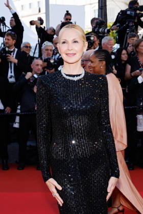 Kelly Rutherford Montée des marches du film La vénus électrique pour la cérémonie douverture du 79ème Festival International du Film de Cannes, le 12 mai 2026 Jacovides Moreau Bestimage Red carpet for The electric kiss during the 79th Cannes International Film Festival Opening ceremony on May 12, 2026 Cannes France Copyright: xJACOVIDES-MOREAUx xBESTIMAGExJACOVIDES-MOREAUx xBESTIMAGEx