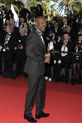 Jimmy Jean Louis Montée des marches du film La vénus électrique pour la cérémonie douverture du 79ème Festival International du Film de Cannes, le 12 mai 2026 Olivier Borde Bestimage Red carpet for The electric kiss during the 79th Cannes International Film Festival Opening ceremony on May 12, 2026 Cannes France  Copyright: xOLIVIERxBORDEx xBESTIMAGExOLIVIERxBORDEx xBESTIMAGEx