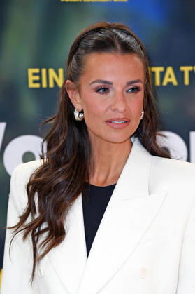 Laura Wontorra beim Wontorras World Cup - Vater. Tochter. WM Premieren-Screening im Telekom Flagship Store Hamburg-Altstadt in Hamburg am 12.05.2026