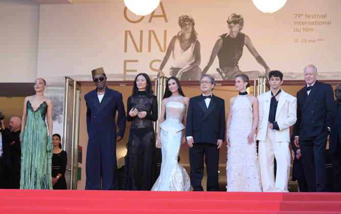 Electric Kiss Premiere at 79th Festival de Cannes - Cannes, France CANNES, FRANCE. May 12, 2026: Ruth Negga, Isaach de Bankole, Chloe Zhao, Demi Moore, Park Chan-Wook, Laura Wandel, Diego Cespedes, Paul Laverty & Stellan Skarsgard at the Grand Opening and premiere for The Electric Kiss at the 79th Festival de Cannes. Picture: Paul Smith Featureflash Cannes France  Copyright: xPaulxSmithx xFeatureflashx