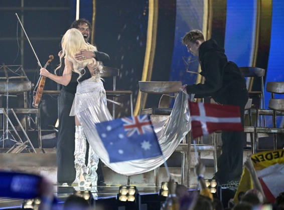 VIENNA, AUSTRIA 20260512 Linda Lampenius and Pete Parkkonen representing Finland with the entry Liekinheitin during the semi-final 1 of the 70th edition of the Eurovision Song Contest ESC in the Wiener Stadthalle in Vienna, Austria, Tuesday, May 12, 2026 VIENNA AUSTRIA x10070x  Copyright: xJessicaxGow TTx EUROVISION 2026 SEMIFINAL 1 69nIiKk7UjY
