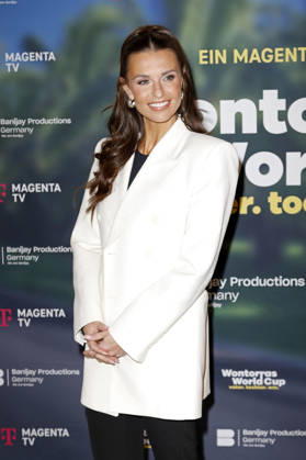 Laura Wontorra beim Premieren-Screening der Magenta TV Doku-Serie Wontorras World Cup - Vater. Tochter. WM. im Telekom Flagship Store. Hamburg, 12.05.2026