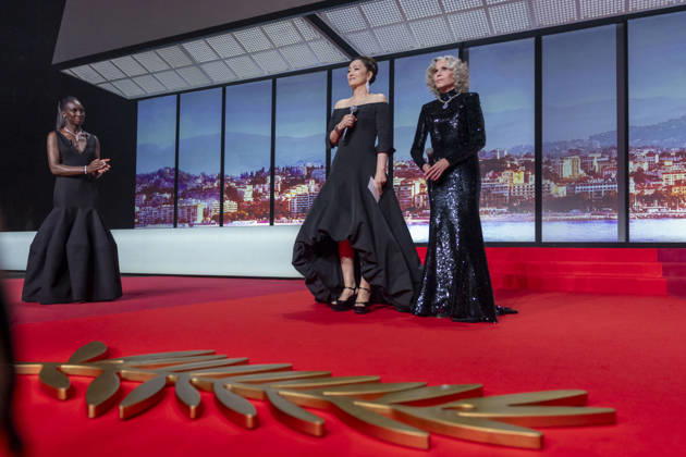 Eye Haïdara, Gong Li, Jane Fonda Cérémonie douverture du 79ème Festival International du Film de Cannes, le 12 mai 2026 Borde Jacovides Moreau Bestimage Red carpet for The electric kiss during the 79th Cannes International Film Festival Opening ceremony on May 12, 2026 Cannes France  Copyright: xJACOVIDES-BORDE-MOREAUx xBESTIMAGExJACOVIDES-BORDE-MOREAUx xBESTIMAGEx