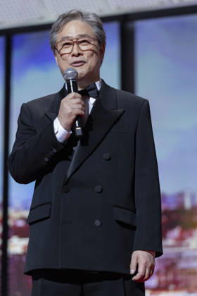 Park Chan Wook Cérémonie douverture du 79ème Festival International du Film de Cannes, le 12 mai 2026 Borde Jacovides Moreau Bestimage Red carpet for The electric kiss during the 79th Cannes International Film Festival Opening ceremony on May 12, 2026 Cannes France  Copyright: xJACOVIDES-BORDE-MOREAUx xBESTIMAGExJACOVIDES-BORDE-MOREAUx xBESTIMAGEx