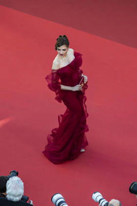 Blanca Blanco Montée des marches du film La vénus électrique pour la cérémonie douverture du 79ème Festival International du Film de Cannes, le 12 mai 2026 Camilla Canalini Bestimage Red carpet for The electric kiss during the 79th Cannes International Film Festival Opening ceremony on May 12, 2026 Cannes France Copyright: xCamillaxCanalinix xBestimagexCamillaxCanalinix xBestimagex