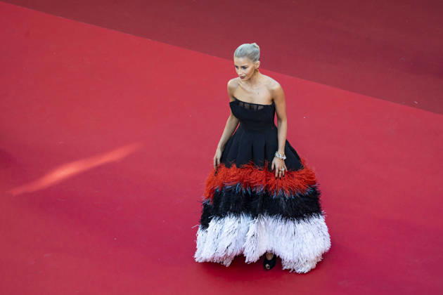 Caroline Daur Montée des marches du film La vénus électrique pour la cérémonie douverture du 79ème Festival International du Film de Cannes, le 12 mai 2026 Camilla Canalini Bestimage Red carpet for The electric kiss during the 79th Cannes International Film Festival Opening ceremony on May 12, 2026 Cannes France  Copyright: xCamillaxCanalinix xBestimagexCamillaxCanalinix xBestimagex