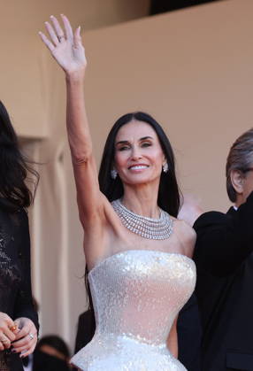 Demi Moore Montée des marches du film La vénus électrique pour la cérémonie douverture du 79ème Festival International du Film de Cannes, le 12 mai 2026 Jacovides Moreau Bestimage Red carpet for The electric kiss during the 79th Cannes International Film Festival Opening ceremony on May 12, 2026 Cannes France  Copyright: xJACOVIDES-MOREAUx xBESTIMAGExJACOVIDES-MOREAUx xBESTIMAGEx