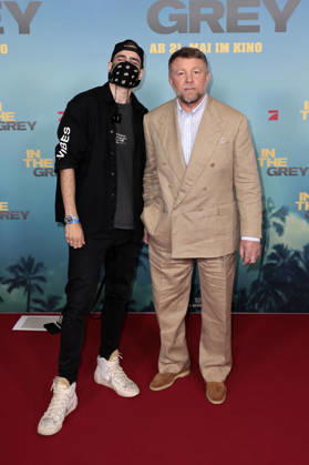 Danero und Guy Ritchie beim Special Screening des Kinofilms In The Grey im Zoo Palast. Berlin, 12.05.2026