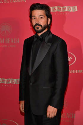 Cannes Opening Dinner JR Diego Luna attending the Opening Dinner of the 79th Cannes Film Festival in Cannes, France on May 12, 2026. Photo by Julien Reynaud APS-Medias ABACAPRESS.COM Cannes France  Copyright: xReynaudxJulien APS-Medias ABACAx