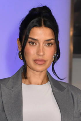 NEW YORK, NY- MAY 12: Nicole Williams English at the Empire State Building in celebration of Sports Illustrated SwimsuitÃ¢â‚¬â ¢s Annual 2026 issue debut on May 12, 2026 in New York City. Credit: AdMedia New York City USA - ZUMAa123 20260512_zaa_a123_108 Copyright: xJohnxFyckex