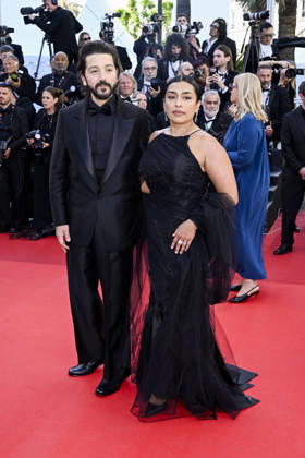 79th Cannes Film Festival Red Carpet Opening Night - part 1 Palais des Festivals - Cannes, France Diego Luna;Adriana Paz 79th Cannes Film Festival Red Carpet Opening Night - part 1 Palais des Festivals - Cannes, France 12th May 2026 SGPItalia id 134688_007 *Not Exclusive  Copyright: xSGPx