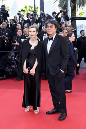 79th Cannes Film Festival Red Carpet Opening Night - part 2 Palais des Festivals - Cannes, France Melita Toscan Du Plantier;Bong Joon-ho 79th Cannes Film Festival Red Carpet Opening Night - part 2 Palais des Festivals - Cannes, France 12th May 2026 SGPItalia id 134688_008 *Not Exclusive  Copyright: xSGPx