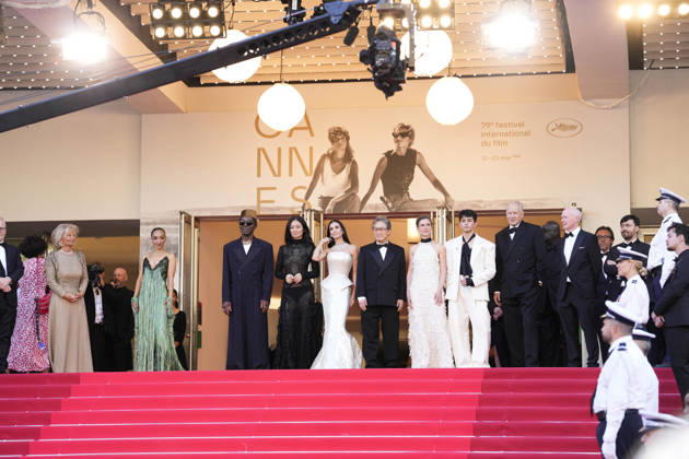 Foto IPP Daniele Cifala’ Cannes 12 05 2026 Opening Ceremony And La Vénus Electrique (The Electric Venus) Screening - The 79th Annual Cannes Film Festival nella foto : Jury Members Diego Céspedes, Laura Wandel, Jury President Park Chan-wook, Demi Moore, Chloé Zhao, Isaach de Bankolé and Ruth Negga attend the opening ceremony and La Vénus Electrique (The Electric Venus) screening during the 79th annual Cannes Film Festival at Palais des Festivals on May 12, 2026 in Cannes, France.