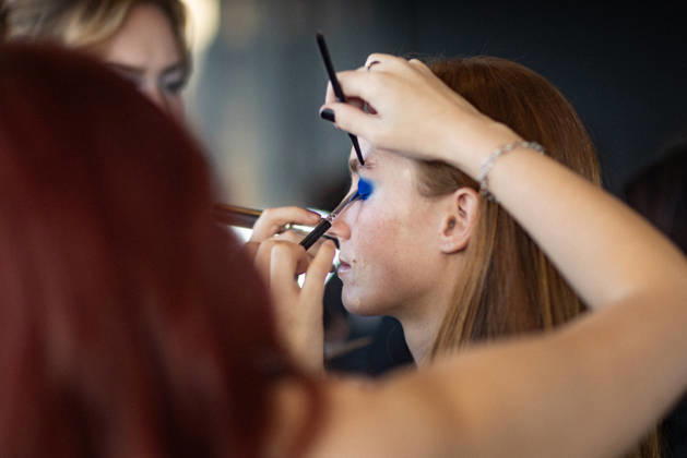 AUSTRALIAN FASHION WEEK, Behind the scenes models hair and make-up ahead of FDS TAFE NSW - The Innovators show during Australian fashion week at the Museum of contemporary art, Sydney, Wednesday, May 13, 2026. ( NO ARCHIVING MELBOURNE VICTORIA AUSTRALIA  Copyright: xNADIRxKINANIx 20260513122483333238