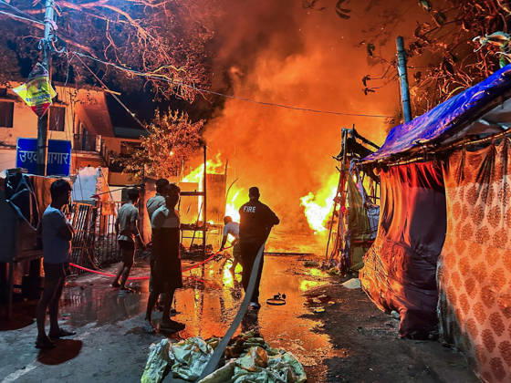RECORD DATE NOT STATED Firefighting operations underway after a fire breaks out in several shops in the Old Tank area of ‹‹Tanakpur due to a suspected short circuit Champawat, May 13 (ANI): Firefighting operations underway after a fire breaks out in several shops in the Old Tank area of ‹‹Tanakpur due to a suspected short circuit, in Champawat on Wednesday. Champawat Uttarakhand India Copyright: xANIx ANI_20260513042