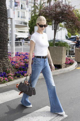 Cannes Poppy Delevigne Exits Martinez MP Cannes, France- May 13: Poppy Delevigne leavs Hotel Martinez during 79th Festival of Cannes, on May 13, 2026 in Cannes, France. Photo by Marco Piovanotto ABACAPRESS:COM Cannes France  Copyright: xPiovanottoxMarco ABACAx