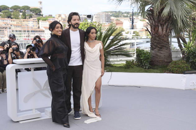 Adriana Paz, Diego Luna und Anna Diaz beim Photocall zum Kinofilm Ceniza en la Boca Ashes auf dem Festival de Cannes 2026 79 Internationale Filmfestspiele von Cannes am Palais des Festivals. Cannes, 13.05.2026
