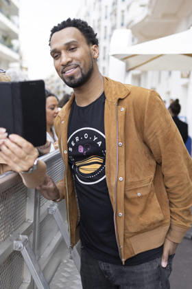 Cannes Nathan Mitchell Exits Martinez MP Cannes, France- May 13: Nathan Mitchell and friend arrives to Hotel Martinez during 79th Festival of Cannes, on May 13, 2026 in Cannes, France. Photo by Marco Piovanotto ABACAPRESS:COM Cannes France  Copyright: xPiovanottoxMarco ABACAx
