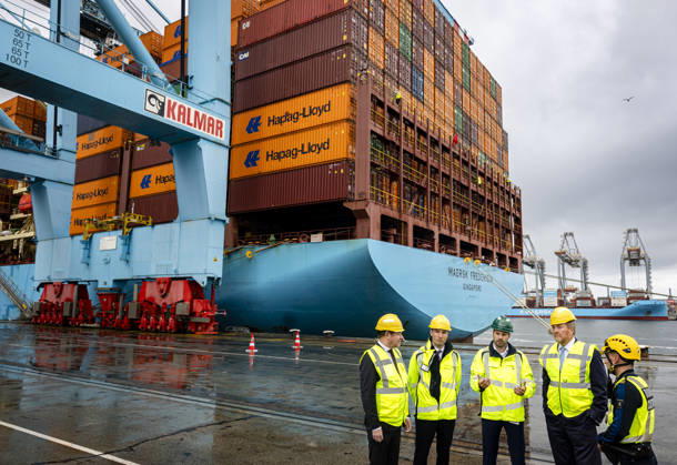 13-05-2026 Rotterdam King Willem-Alexander visited, in the context of undermining and resilience, the customs office on the Maasvlakte and APM Terminals at the Port of Rotterdam. Â  Copyright: xPPEx