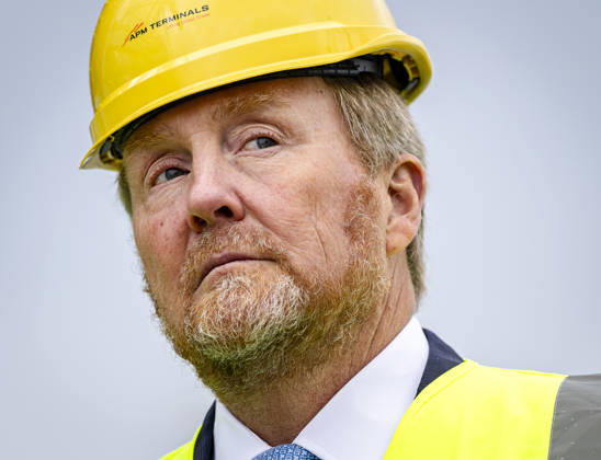 13-05-2026 Rotterdam King Willem-Alexander visited, in the context of undermining and resilience, the customs office on the Maasvlakte and APM Terminals at the Port of Rotterdam. Â  Copyright: xPPEx