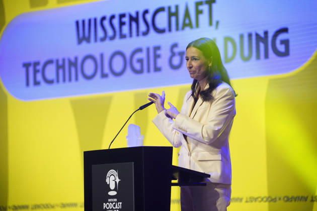 Verleihung Deutscher Podcast Award 2026. Pinar Atalay. Berlin, 13.05.2026. Berlin Deutschland Copyright: xDominikxButzmannx
