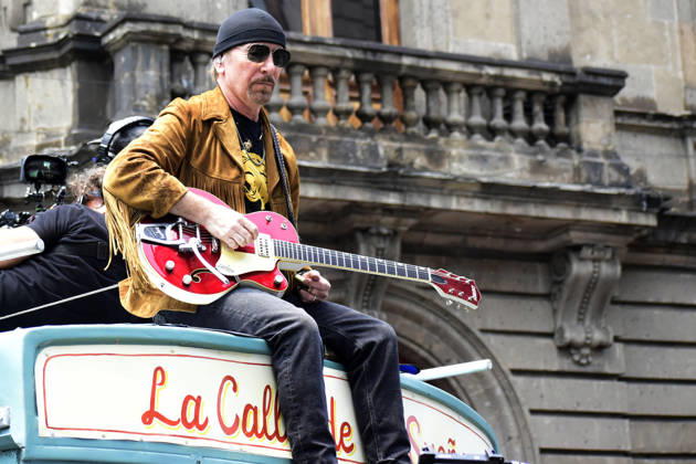 May 13, 2026, Mexico City, Ciudad de Mexico, Mexico: The Edge, guitarist of the Irish band U2, at the filming set for the upcoming music video Street of Dreams in Mexico City Downtown. on May 13, 2026 in Mexico City, Mexico. Mexico City Mexico - ZUMAe321 20260513_zea_e321_002 Copyright: xLuisxBarronx