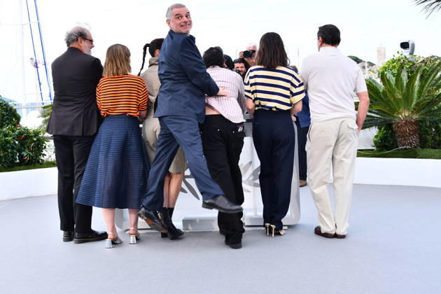 79th Cannes International Film Festival Photocall du film La Vénus Electrique 79th Cannes International Film Festival LA VENUS ELECTRIQUE photocall Gustave de Kervern, Madeleine Baudot, Vimala Pons, Pierre Salvadori, Pio Marmaï, Anaïs Demoustier and Gilles Lellouche pose during La Vénus Electrique The Electric Kiss photocall at the 79th annual Cannes Film Festival at Palais des Festivals Thomas Bohlen Starface 2026 05 12 455951 2026 05 13 Cannes France  Copyright: xThomasxBohlenx STAR_455951_049