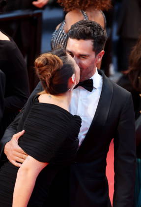 Rachel Legrain Trapani et son mari Valentin Léonard Montée des marches du film Labandon lors du 79ème Festival International du Film de Cannes, le 13 mai 2026 Jacovides Moreau Bestimage Red carpet for Forsaken at the 79th Cannes International Film Festival on May 13, 2026 Cannes France Copyright: xJACOVIDES-MOREAUx xBESTIMAGExJACOVIDES-MOREAUx xBESTIMAGEx