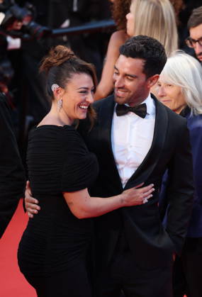 Rachel Legrain Trapani et son mari Valentin Léonard Montée des marches du film Labandon lors du 79ème Festival International du Film de Cannes, le 13 mai 2026 Jacovides Moreau Bestimage Red carpet for Forsaken at the 79th Cannes International Film Festival on May 13, 2026 Cannes France Copyright: xJACOVIDES-MOREAUx xBESTIMAGExJACOVIDES-MOREAUx xBESTIMAGEx