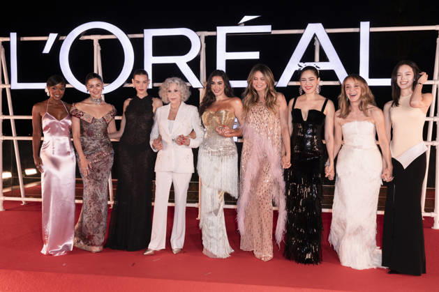 Cannes L Oréal Paris - Women of Worth Dinner MP Cannes, France- May 13: Charlotte Cardin, Heidi Klum, Aja Naomi King, Jane Fonda, Nychaa, Alia Bhatt, Araya Hargate, Philippine Leroy-Beaulieu, Yasmine Sabri attend the L Oréal Paris - Women of Worth Dinner held at Hotel Martinez during 79th Festival of Cannes, on May 13, 2026 in Cannes, France. Photo by Marco Piovanotto ABACAPRESS:COM Cannes France Copyright: xPiovanottoxMarco ABACAx