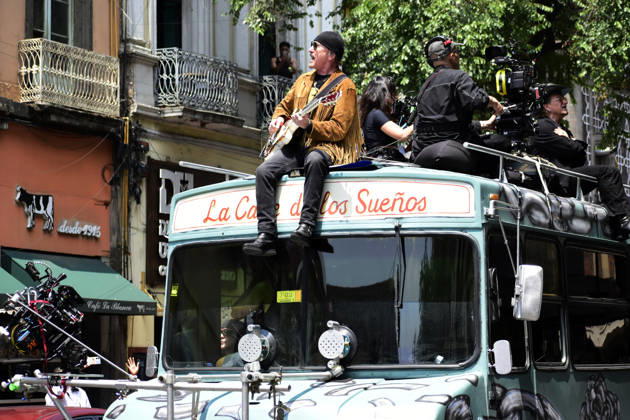 May 13, 2026, Mexico City, Ciudad de Mexico, Mexico: The Edge, and Bono, lead of the Irish band U2, at the filming set for the upcoming music video Street of Dreams in Mexico City Downtown. on May 13, 2026 in Mexico City, Mexico. Mexico City Mexico - ZUMAe321 20260513_zea_e321_018 Copyright: xLuisxBarronx