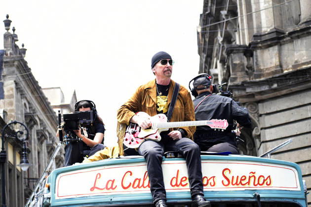 May 13, 2026, Mexico City, Ciudad de Mexico, Mexico: The Edge, guitarist of the Irish band U2, at the filming set for the upcoming music video Street of Dreams in Mexico City Downtown. on May 13, 2026 in Mexico City, Mexico. Mexico City Mexico - ZUMAe321 20260513_zea_e321_019 Copyright: xLuisxBarronx