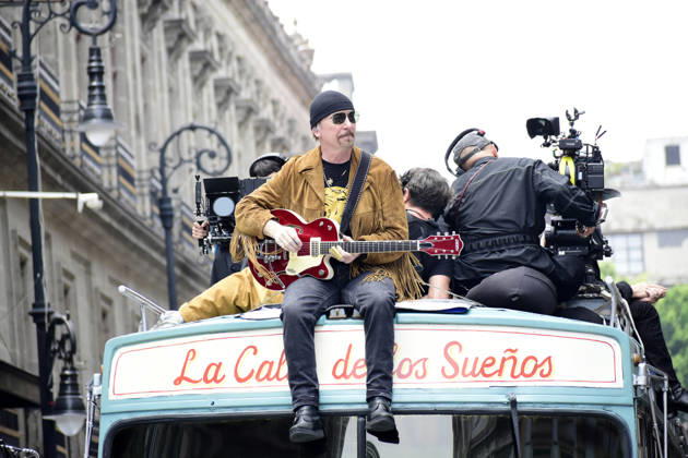 May 13, 2026, Mexico City, Ciudad de Mexico, Mexico: The Edge, guitarist of the Irish band U2, at the filming set for the upcoming music video Street of Dreams in Mexico City Downtown. on May 13, 2026 in Mexico City, Mexico. Mexico City Mexico - ZUMAe321 20260513_zea_e321_020 Copyright: xLuisxBarronx