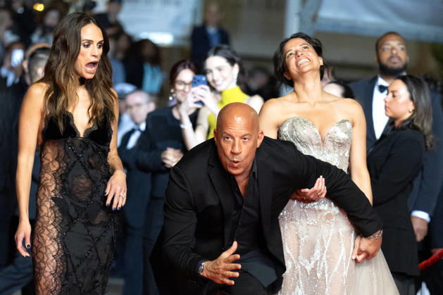 Jordana Brewster, Vin Diesel, Michelle Rodriguez Montée des marches du film The Fast and the Furious lors du 79ème Festival International du Film de Cannes, le 13 mai 2026 Olivier Borde Bestimage Red carpet for The Fast and the Furious at the 79th Cannes International Film Festival on May 13, 2026 Cannes France Copyright: xOLIVIERxBORDEx xBESTIMAGExOLIVIERxBORDEx xBESTIMAGEx