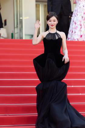 CANNES, FRANCE - MAY 13: Actress Mabel Yuan Shanshan poses at the red carpet premiere of the La Vie D Une Femme (A Woman s Life) during the 79th Cannes Film Festival at Palais des Festivals on May 13, 2026 in Cannes, France.  Copyright: xVCGx 111641330259