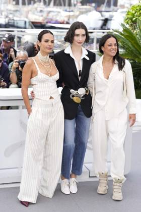 May 13, 2026, Cannes, France: Michelle Rodriguez, Vin Diesel and Jordana Brewster hug during The Fast And The Furious photocall at the 79th annual Cannes Film Festival at Palais des Festivals on May 13, 2026 in Cannes, France. The Fast And The Furious Photocall - The 79th Annual Cannes Film Festival Cannes France  - ZUMAs197 20260513_aaa_s197_257 Copyright: xDanielexCifalax