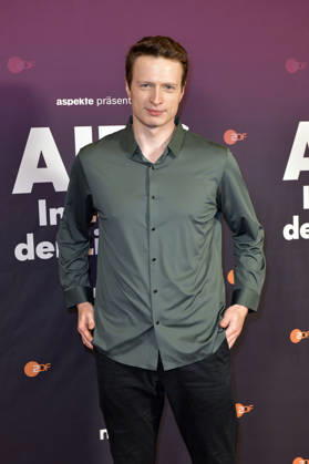 Max Rogall bei der Preview der ZDF-Dokuserie AIDS - In Zeiten der Liebe im Kino International. Berlin, 13.05.2026