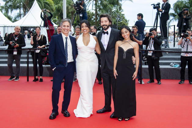 79th Cannes Film Festival Red Carpet of the movie -Nagi Notes- Palais des Festivals - Cannes, France Gael Garcia Bernal;Adriana Paz;Diego Luna;Anna Diaz 79th Cannes Film Festival Red Carpet of the movie -Nagi Notes- Palais des Festivals - Cannes, France 13th May 2026 SGPItalia id 134688_017 *Not Exclusive  Copyright: xSGPx