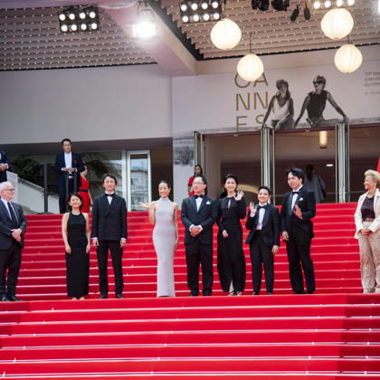 79th Cannes Film Festival Red Carpet of the movie -Nagi Notes- Palais des Festivals - Cannes, France Thierry Fremaux;guest;Terutaro Osanai;Shizuka Ishibaschi;Koji Fukada;Takako Matsu;Tan Si En;guest;Iris Knobloch 79th Cannes Film Festival Red Carpet of the movie -Nagi Notes- Palais des Festivals - Cannes, France 13th May 2026 SGPItalia id 134688_017 *Not Exclusive  Copyright: xSGPx