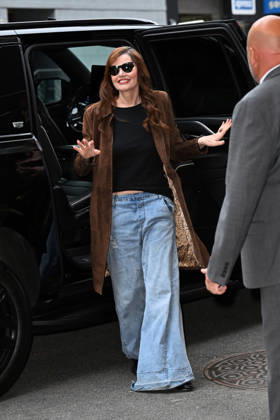 Geena Davis seen leaving CBS this morning in New York Featuring: Geena Davis Where: New York City, New York, United States When: 13 May 2026 Credit: Elder Ordonez INSTARimages EDITORIAL USE ONLY. NOT FOR USE BY NEWSPAPERS BASED IN THE UK. Copyright: xx instar55687288
