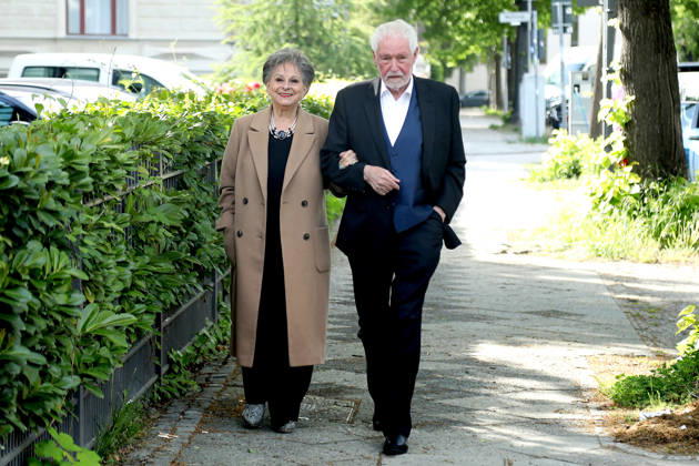 Premiere von UNKAPUTTBAR - 90 JAHRE HALLERVORDEN in Berlin Berlin, 13.05.2026 Klaus Lenk und Dagmar Frederic bei der Premiere von UNKAPUTTBAR - 90 JAHRE HALLERVORDEN in Berlin Berlin Deutschland Copyright: xMatthiasxGränzdörferx