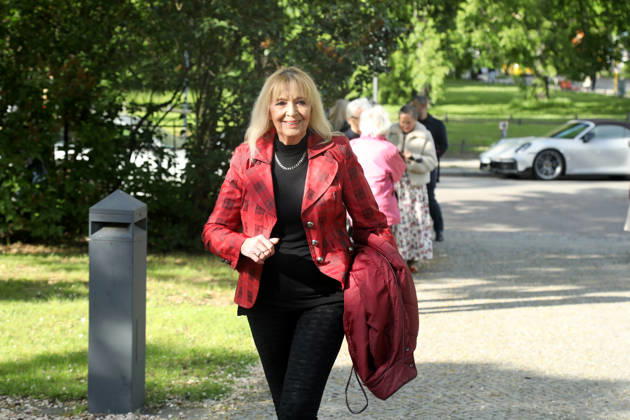 Premiere von UNKAPUTTBAR - 90 JAHRE HALLERVORDEN in Berlin Berlin, 13.05.2026 Cindy Berger bei der Premiere von UNKAPUTTBAR - 90 JAHRE HALLERVORDEN in Berlin Berlin Deutschland Copyright: xMatthiasxGränzdörferx